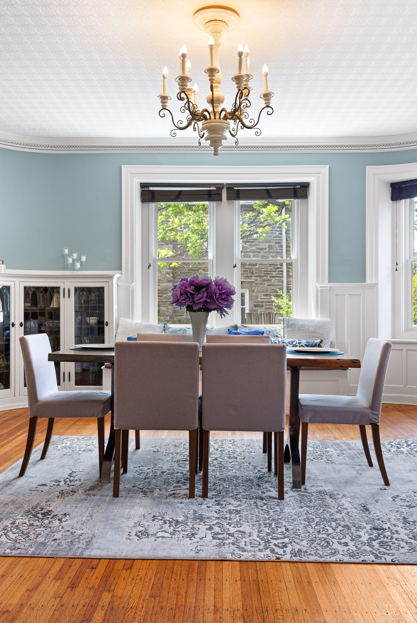 Formal dining room with chandelier